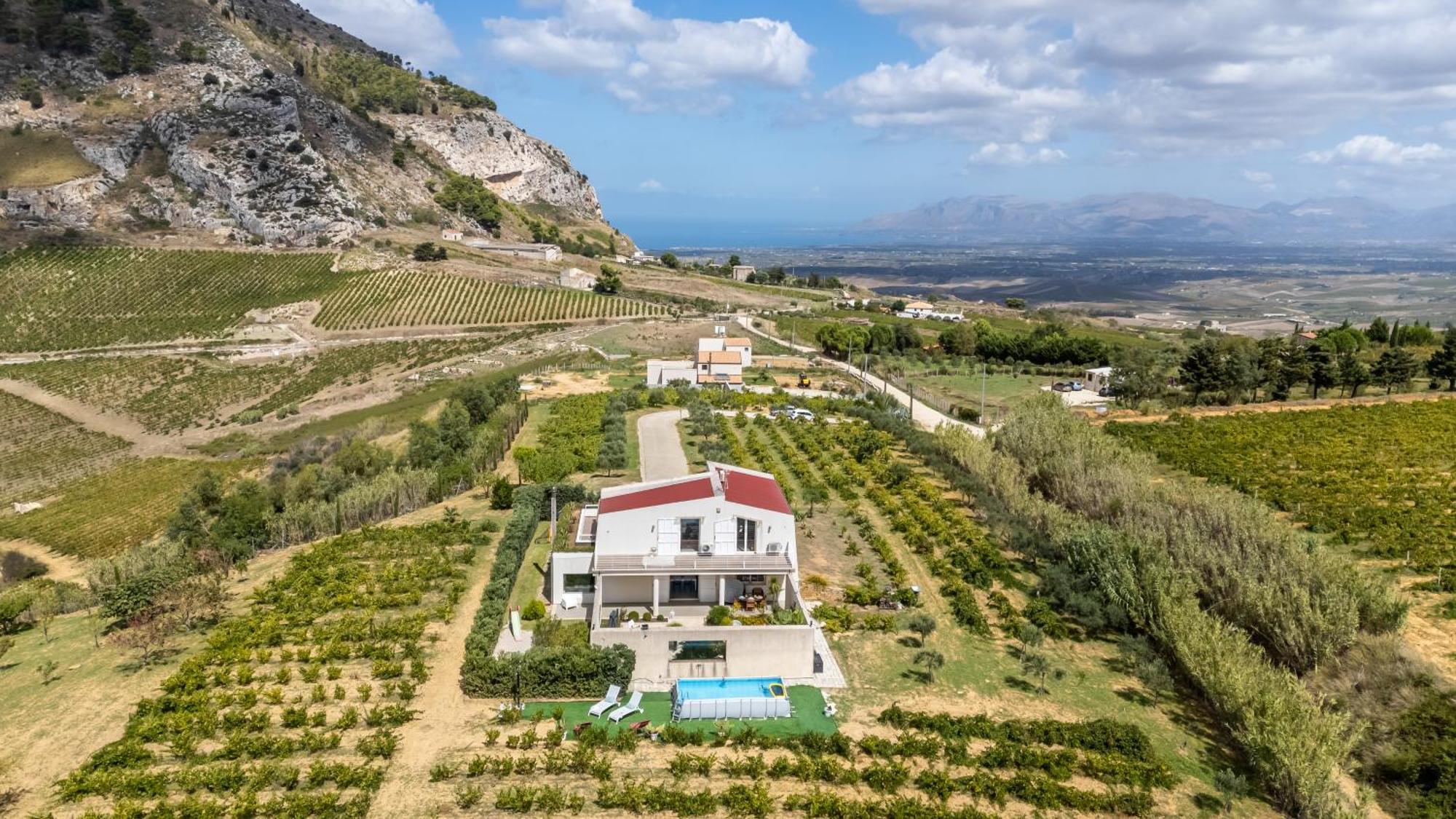 Villa Bonifato Vista Sulle Campagne E Sul Mare Siciliano Cozy House Italy 阿尔卡莫 外观 照片