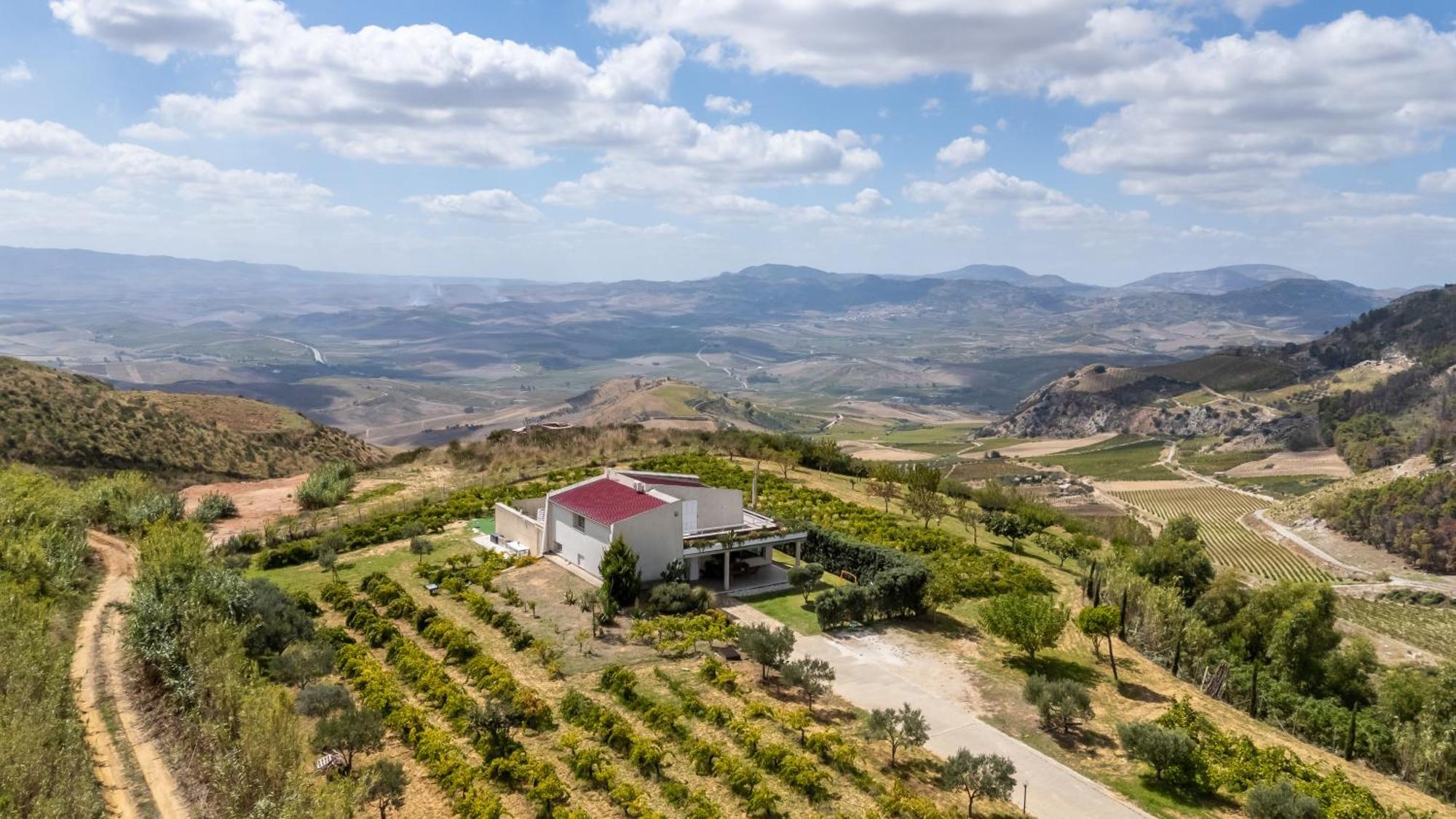 Villa Bonifato Vista Sulle Campagne E Sul Mare Siciliano Cozy House Italy 阿尔卡莫 外观 照片