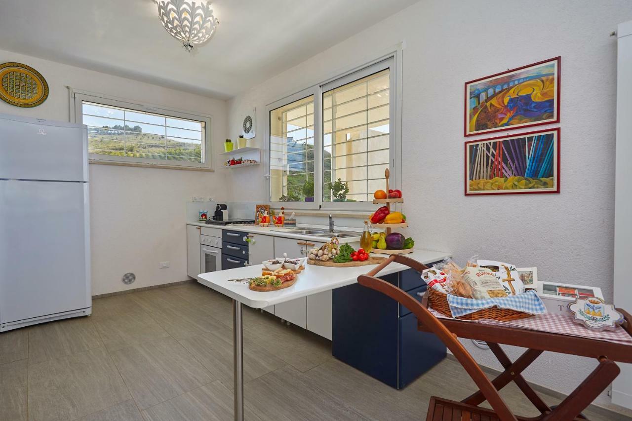 Villa Bonifato Vista Sulle Campagne E Sul Mare Siciliano Cozy House Italy 阿尔卡莫 外观 照片